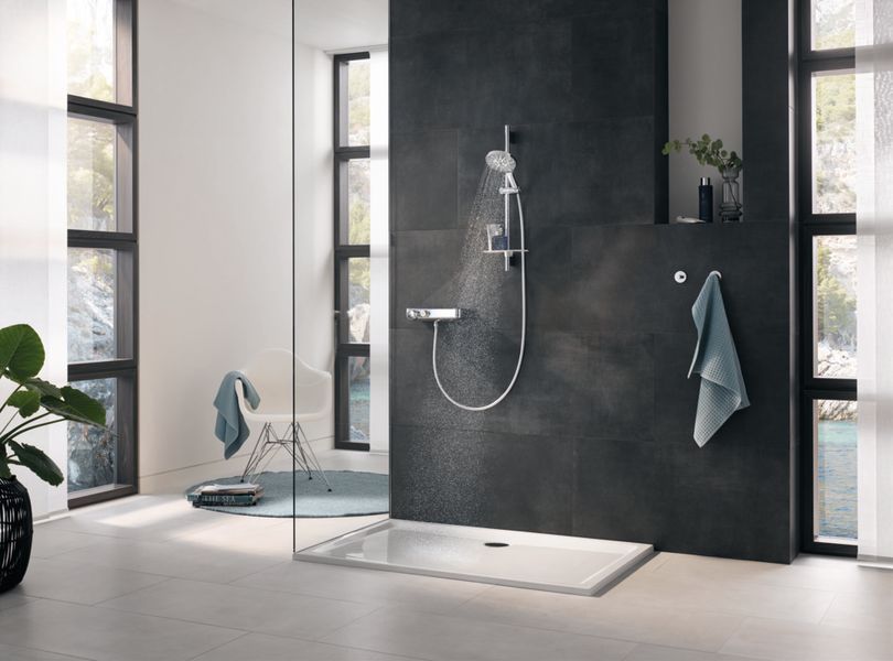 Душовий гарнітур зі штангою, 3 режими струменю Grohe Rainshower SmartActive (26591000) 26591000 фото
