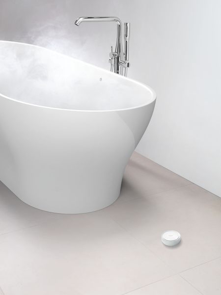 Інтелектуальний контролер води Grohe Sense Guard (22505LN0) 22505LN0 фото