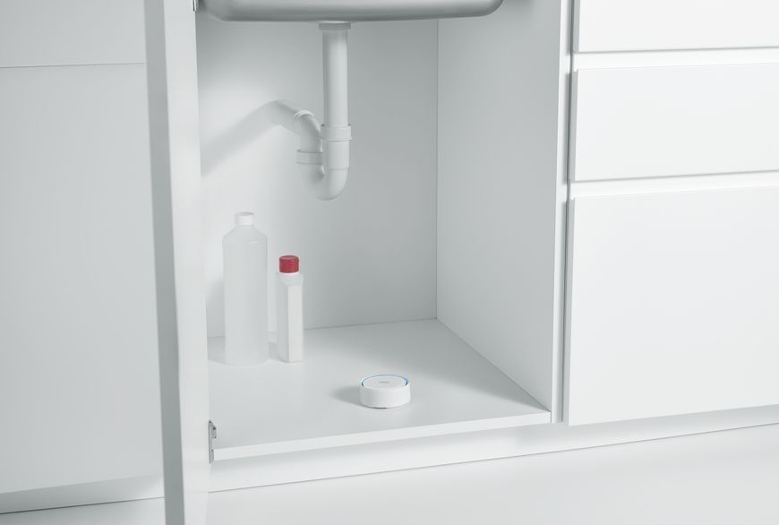 Інтелектуальний контролер води Grohe Sense Guard (22505LN0) 22505LN0 фото
