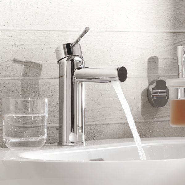 Змішувач для раковини S-розміру Grohe Essence New (32898001) 32898001 фото