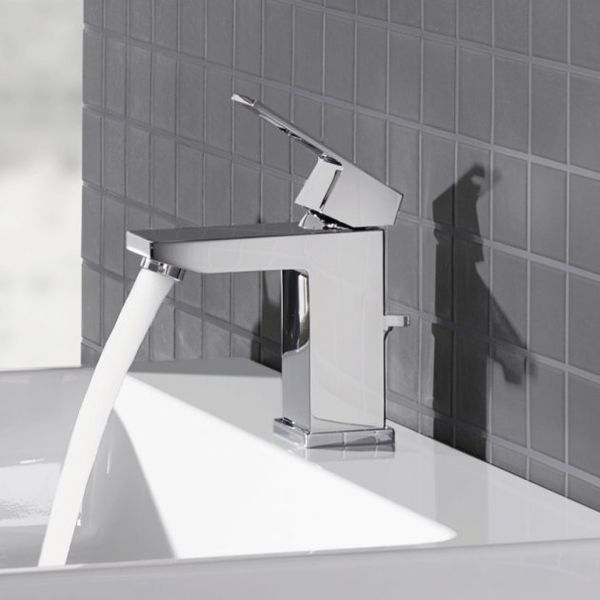 Змішувач для умивальника з дон. клапаном Grohe Eurocube (23127000) 23127000 фото