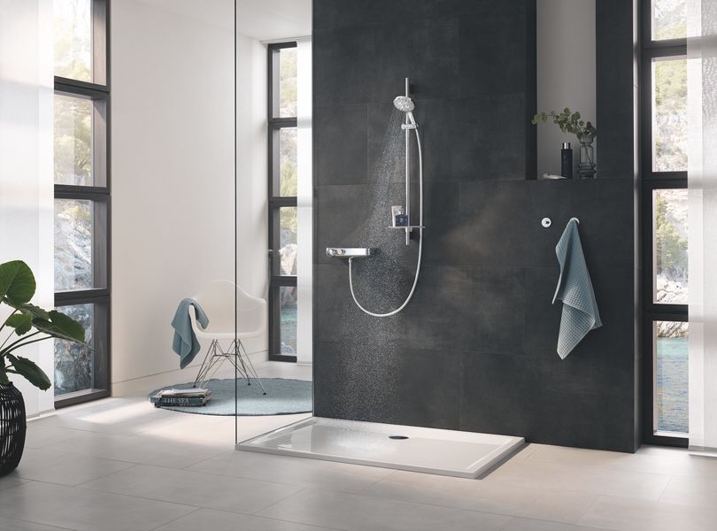 Душовий гарнітур зі штангою, 3 режими струменю Grohe Rainshower SmartActive (26578000) 26578000 фото