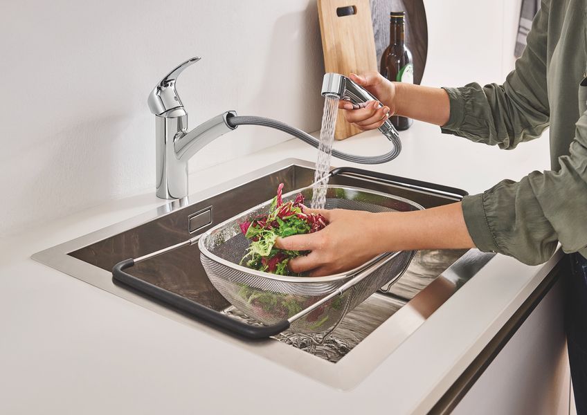 Змішувач для кухні з висувним виливом Grohe Eurosmart (30305000) 30305000 фото