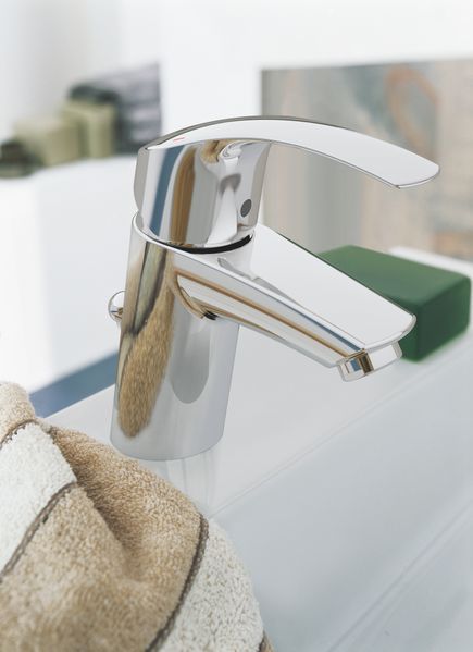 Змішувач для раковини S-розміру Grohe Eurosmart (33265002) 33265002 фото