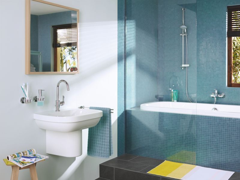 Змішувач для раковини L-розміру Grohe Eurosmart (23537002) 23537002 фото